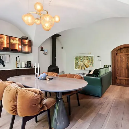 Holiday home Silma Retreat The Hobbit House *