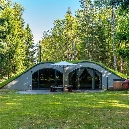 Silma Retreat The Hobbit House * Haapsalu